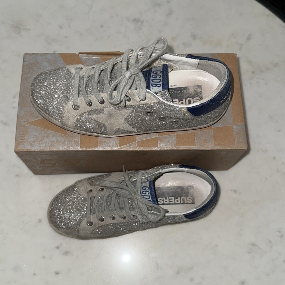 Golden Goose Superstar Glitter Sneakers - Picture 2 of 3